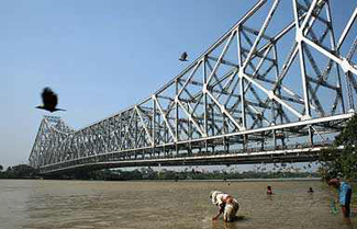  Howrah Bridge, Kolkata